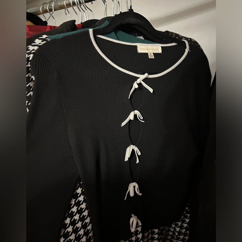 NEW Madden Girl Black Sweater with White Trim and Bow Accents